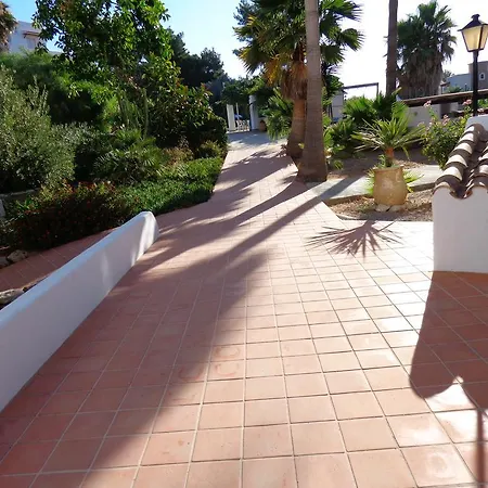 Pinares Benet Apartment Santa Eularia des Riu