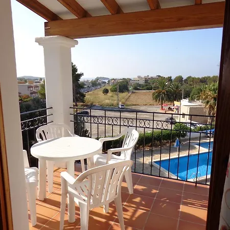 Pinares Benet Апартаменты Санта-Эулалия-дель-Рио