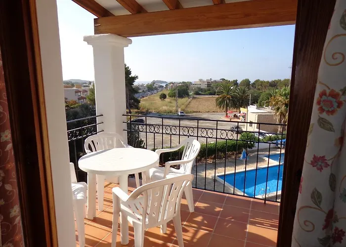 Pinares Benet Apartman Santa Eularia des Riu